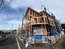 【東京都/練馬区南大泉】練馬区南大泉2丁目　新築戸建　7号棟 建築中の外観：全8区画/正面