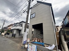 【東京都/練馬区上石神井】練馬区上石神井1丁目　新築戸建 建築中の外観