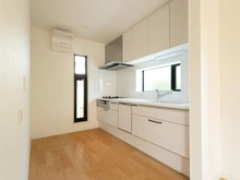 【東京都/立川市若葉町】立川市若葉町2丁目　中古戸建 キッチン