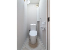 【東京都/立川市若葉町】立川市若葉町2丁目　中古戸建 トイレ：2階