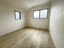 【東京都/府中市紅葉丘】府中市紅葉丘　新築戸建て 洋室