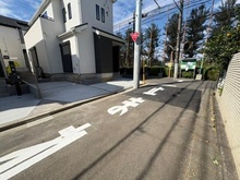 【東京都/調布市富士見町】調布市富士見町三丁目　新築戸建 前面道路
