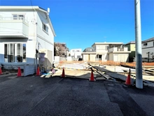 【東京都/調布市深大寺北町】調布市深大寺北町4丁目新築戸建　A号棟 建築中の外観