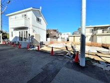 【東京都/調布市深大寺北町】調布市深大寺北町4丁目新築戸建　A号棟 建築中の外観
