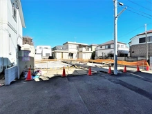 【東京都/調布市深大寺北町】調布市深大寺北町4丁目新築戸建　A号棟 建築中の外観