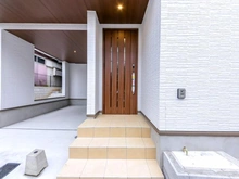 【東京都/目黒区南】目黒区南～shiroi家～  玄関