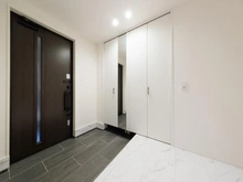 【東京都/世田谷区深沢】世田谷区深沢1丁目中古戸建 玄関