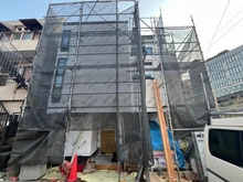 【東京都/目黒区自由が丘】目黒区自由が丘1丁目新築戸建て 建築中の外観