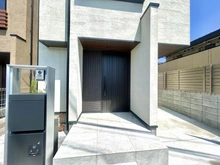 【東京都/世田谷区玉川】世田谷区玉川3丁目 新築戸建て A号棟 玄関