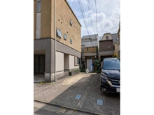 【東京都/目黒区柿の木坂】柿の木坂1丁目 中古戸建 駐車場
