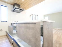 【神奈川県/川崎市多摩区登戸】川崎市多摩区登戸　新築戸建5号棟 キッチン