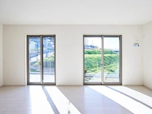 【東京都/稲城市坂浜】稲城市坂浜4丁目　新築戸建1号棟 リビング・ダイニング