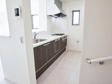 【東京都/稲城市坂浜】稲城市坂浜4丁目　新築戸建1号棟 キッチン