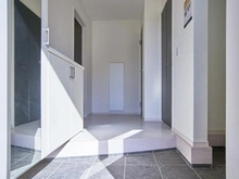 【東京都/稲城市坂浜】稲城市坂浜4丁目　新築戸建1号棟 玄関