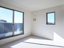 【東京都/稲城市坂浜】稲城市坂浜4丁目　新築戸建1号棟 洋室：約6.0帖