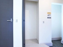 【東京都/稲城市坂浜】稲城市坂浜4丁目　新築戸建1号棟 廊下：収納