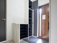 【東京都/稲城市坂浜】稲城市坂浜4丁目　新築戸建2号棟 玄関