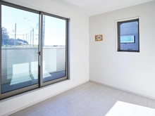 【東京都/稲城市坂浜】稲城市坂浜4丁目　新築戸建2号棟 洋室：約5.2帖