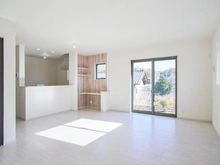 【東京都/稲城市坂浜】稲城市坂浜4丁目　新築戸建3号棟 LDK：約20.6帖