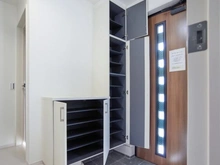 【東京都/稲城市坂浜】稲城市坂浜4丁目　新築戸建3号棟 玄関