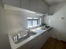 【神奈川県/川崎市多摩区長沢】川崎市多摩区長沢2丁目　中古戸建 キッチン