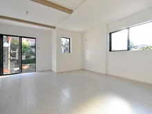 【東京都/町田市鶴川】町田市鶴川6丁目　 新築戸建 リビング・ダイニング：床暖房付き