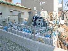 【東京都/府中市白糸台】府中市白糸台1丁目新築戸建 建築中の外観