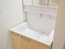 【東京都/調布市染地】調布市染地3丁目　新築戸建【A号棟】 洗面室：洗面化粧台