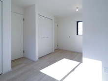 【東京都/府中市浅間町】府中市浅間町4丁目新築戸建【1号棟】 洋室：約8.3帖