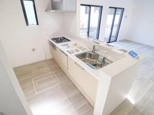 【東京都/府中市浅間町】府中市浅間町4丁目新築戸建【2号棟】 キッチン