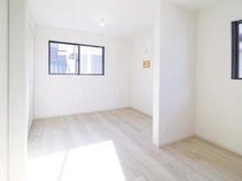 【東京都/府中市浅間町】府中市浅間町4丁目新築戸建【2号棟】 洋室：約8.3帖