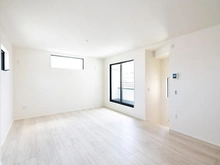 【東京都/足立区江北】足立区江北3丁目　新築戸建2号棟 リビング・ダイニング：床暖房付き