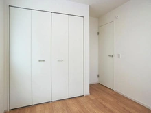 【東京都/三鷹市深大寺】三鷹市深大寺3丁目新築戸建1号棟 洋室:約5.2帖