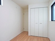 【東京都/三鷹市深大寺】三鷹市深大寺3丁目新築戸建1号棟 サービスルーム(納戸):約5.5帖