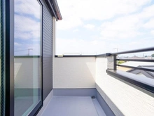 【東京都/三鷹市深大寺】三鷹市深大寺3丁目新築戸建2号棟 バルコニー