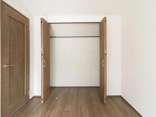 【東京都/日野市平山】日野市平山5丁目　新築戸建1号棟 洋室：約6.5帖