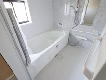 【東京都/府中市是政】府中市是政1丁目新築戸建 浴室