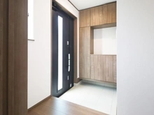 【神奈川県/相模原市南区御園】相模原市南区御園5丁目　新築戸建 玄関