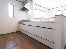 【神奈川県/相模原市南区御園】相模原市南区御園5丁目　新築戸建 キッチン