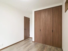 【神奈川県/平塚市高浜台】平塚市高浜台　3号棟 洋室：約5.2帖