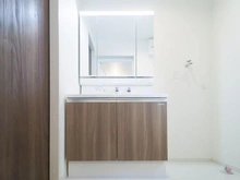 【神奈川県/相模原市南区東大沼】相模原市南区東大沼4丁目　新築戸建1号棟 洗面室