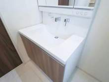 【神奈川県/相模原市南区東大沼】相模原市南区東大沼4丁目　新築戸建1号棟 洗面室：洗面ボール