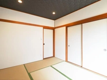 【神奈川県/川崎市麻生区王禅寺東】川崎市麻生区王禅寺東3丁目　中古戸建 和室：約6.0帖