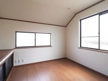 【神奈川県/川崎市麻生区王禅寺東】川崎市麻生区王禅寺東3丁目　中古戸建 洋室：約6.0帖