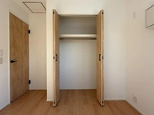 【神奈川県/秦野市今泉】秦野今泉新築戸建【1号棟】 洋室：約5.2帖