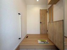 【神奈川県/秦野市今泉】秦野今泉新築戸建【1号棟】 玄関