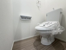 【神奈川県/秦野市今泉】秦野今泉新築戸建【2号棟】 トイレ：2階