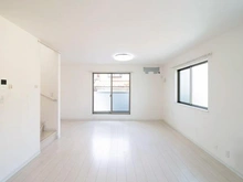 【神奈川県/横浜市港南区港南】横浜市港南区港南6丁目中古戸建 リビング・ダイニング