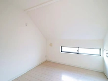 【神奈川県/横浜市港南区港南】横浜市港南区港南6丁目中古戸建 サービスルーム（納戸）：約4.5帖