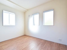 【東京都/稲城市大丸】稲城市大丸新築戸建【2号棟】 洋室：約5.2帖